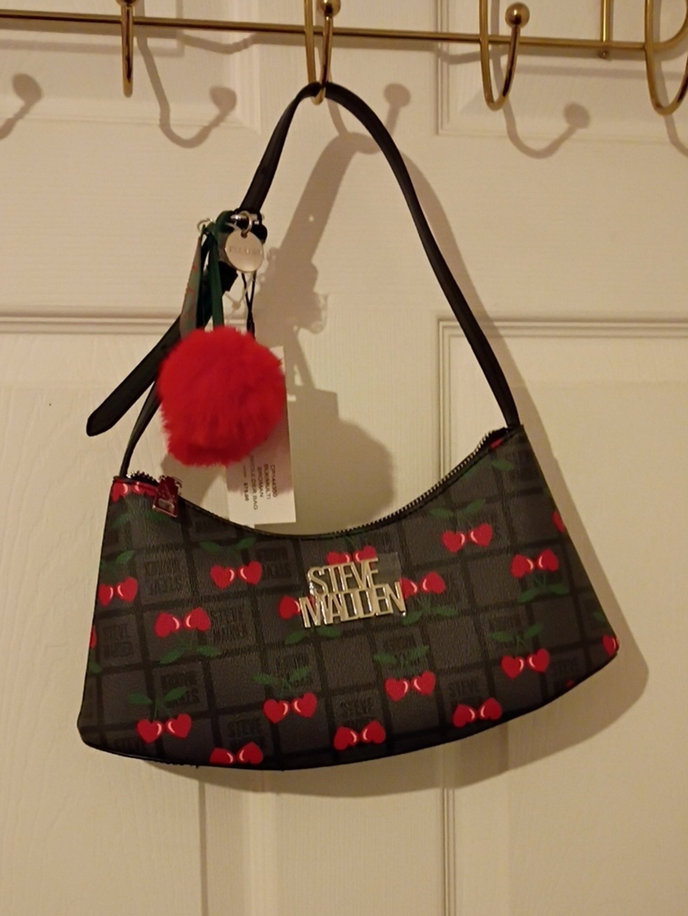 Steve Madden Black Cherry 🍒 Patterned Shoulder Bag